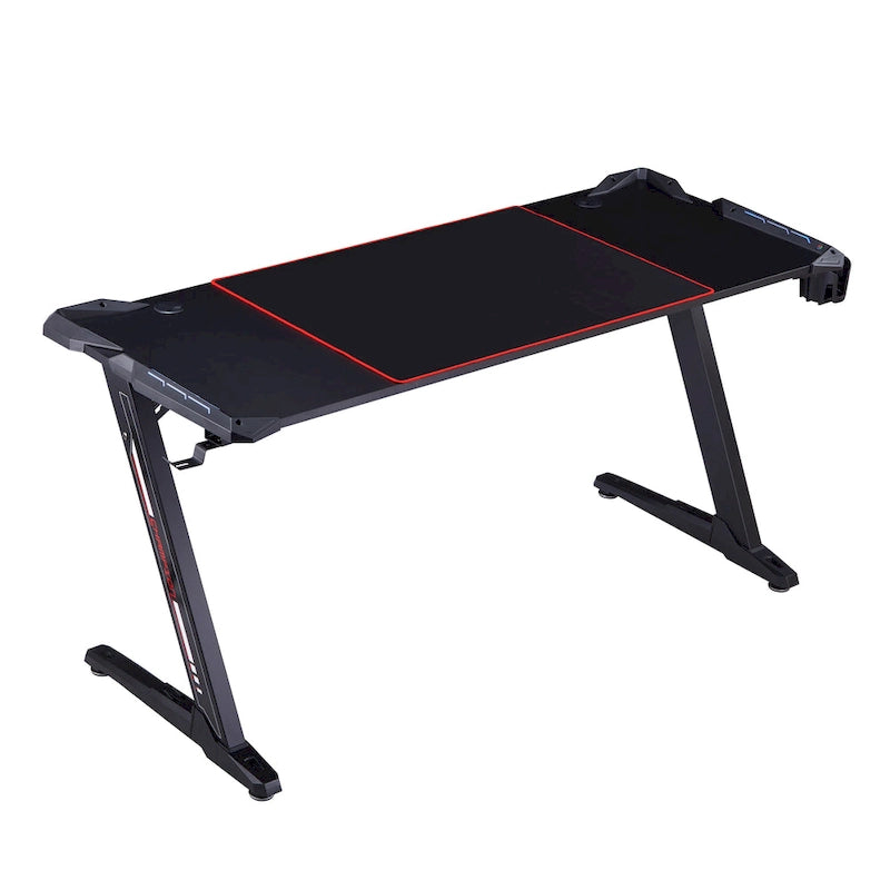 Bureau de jeu en fibre de carbone noire avec lumières LED, ports USB et support de contrôleur – 67,5 po de largeur