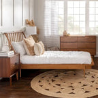 Lit à plateforme avec fuseaux et pieds fuselés en bois de pin massif Noyer / Caramel / Blanc / Chêne clair / Noir – Simple / Queen / King