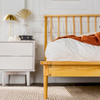 Lit à plateforme avec fuseaux et pieds fuselés en bois de pin massif Noyer / Caramel / Blanc / Chêne clair / Noir – Simple / Queen / King