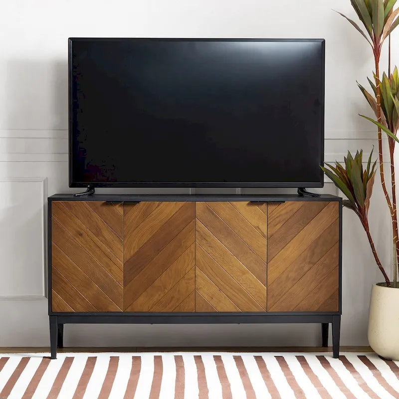 Meuble TV à chevrons noir/noyer avec 4 portes battantes et étagères réglables – 140 cm