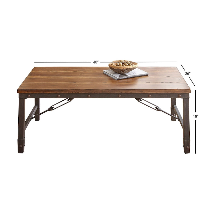 Table basse industrielle en pin miel vieilli avec base en fer et tendeurs de câble – Simple