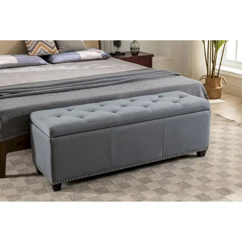 Banc de rangement ottoman en tissu capitonné sable / gris / gris foncé avec garniture cloutée – Simple