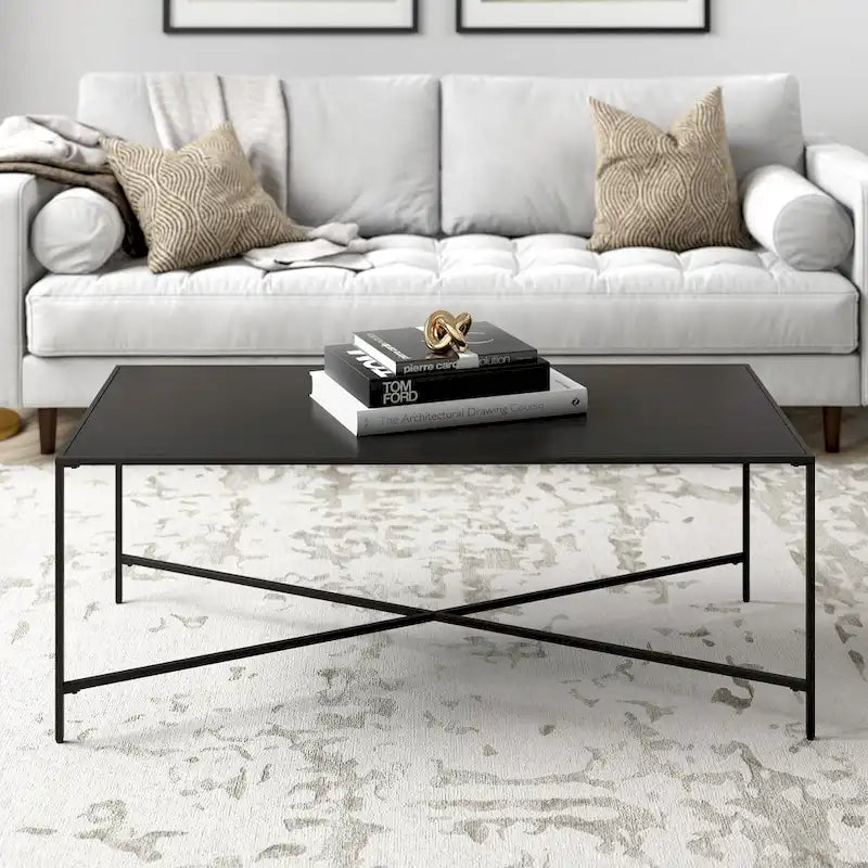 Table basse à cadre géométrique en acier bronze bruni / laiton / gris canon de fusil / argent avec plateau en verre ou en métal – Simple
