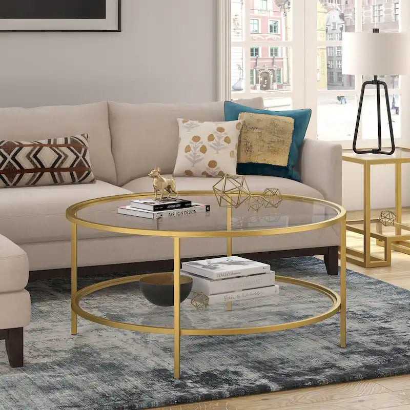 Table basse ronde avec plateau en verre et étagère inférieure – Laiton / Blanc / Nickel / Bleu Mykonos – 91 cm