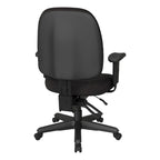 Chaise de bureau ergonomique noire à dossier mi-haut avec support lombaire, accoudoirs réglables, dossier à cliquet et certifiée Greenguard – Unique