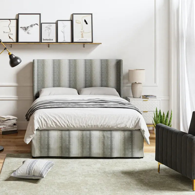 Lit plateforme traditionnel avec housse lavable, tête de lit à oreilles et rangement sous le lit – Grand lit / Très grand lit, 2 personnes