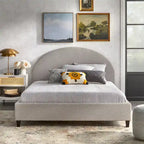 Lit plate-forme queen size avec tête de lit ronde, tapissé en gris argenté / jaune pâle / vert jonc de mer / lin blanc – Simple