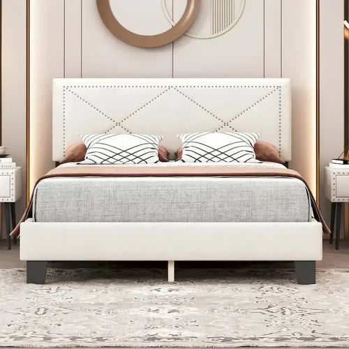 Cadre de lit plateforme Queen tapissé de velours beige/bleu avec tête de lit rivetée et lattes en bois