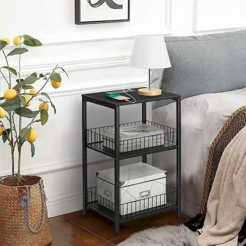 Table d'appoint à 3 niveaux en MDF noir/marron et acier avec station de charge (2 prises CA + 2 ports USB) – Simple
